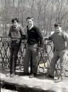 Amigos en el puente finales de los 60.jpg
